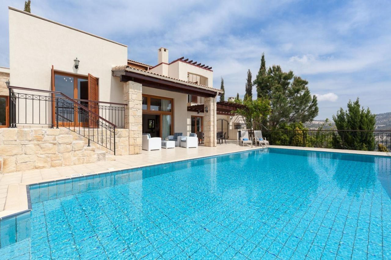 Aphrodite Hills Holiday Residences エクステリア 写真