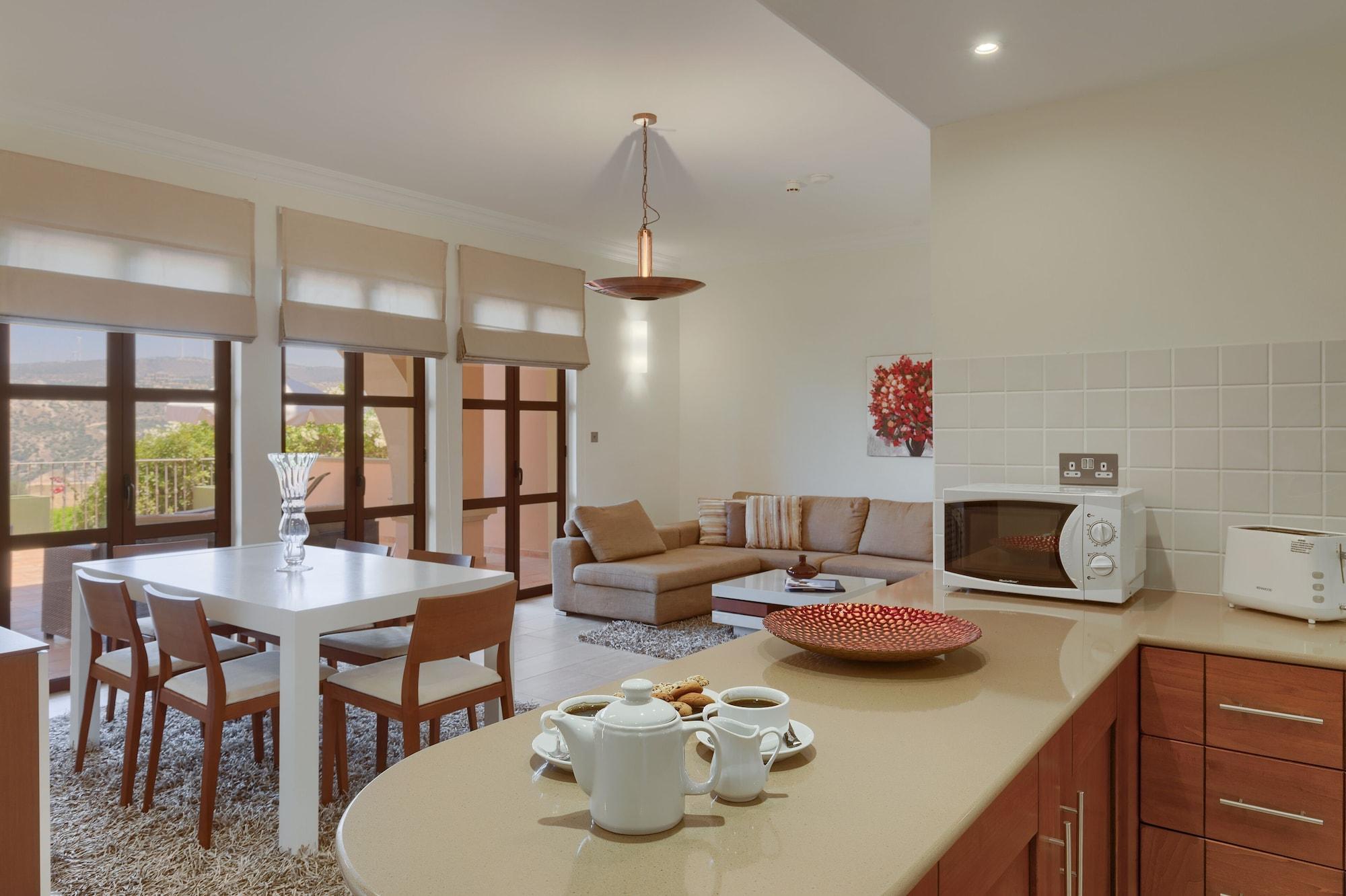 Aphrodite Hills Holiday Residences エクステリア 写真